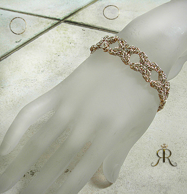 images/xox silver and gold bracelet.jpg